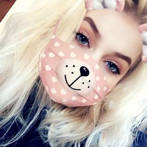 Meet your Posher, Alana